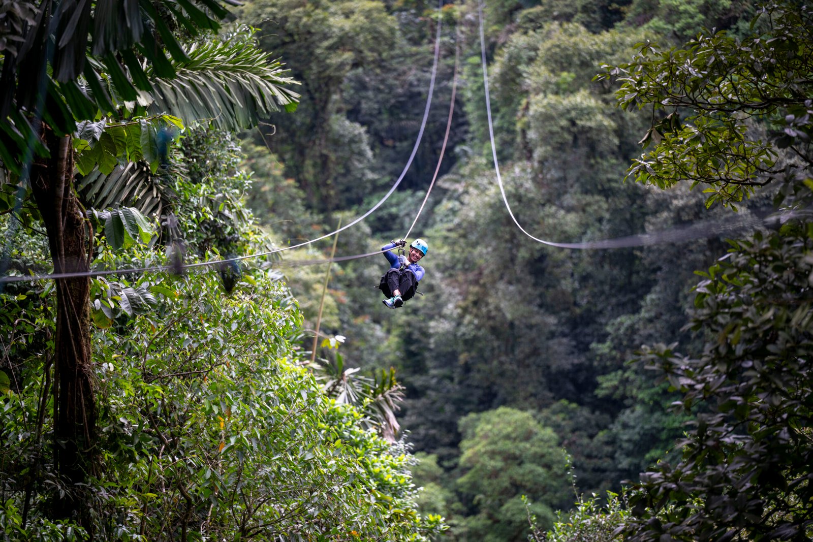 ZIPLINE ADVENTURE OVER LA FORTUNA WATERFALL - Image 6