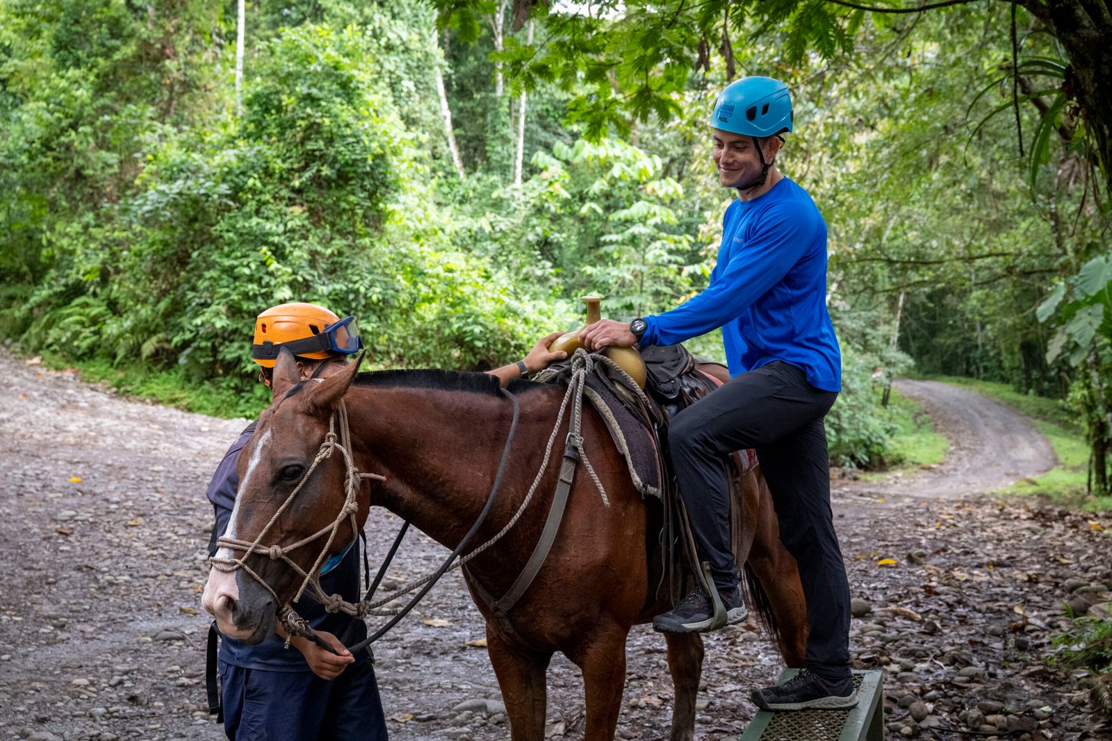 HORSEBACK RIDING TO LA FORTUNA WATERFALL - Image 3